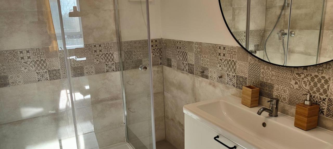 Mlynarska - Sloneczne Apartamenty Piaseczno  Extérieur photo