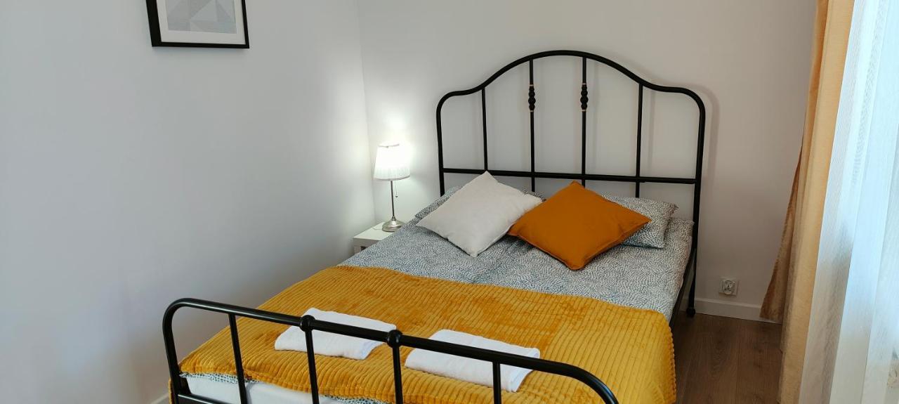 Mlynarska - Sloneczne Apartamenty Piaseczno  Extérieur photo